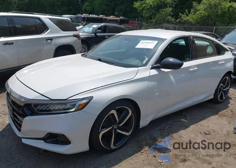 2021 Honda Accord Sport из США, поврежденный, VIN 1HGCV1F3XMA109881